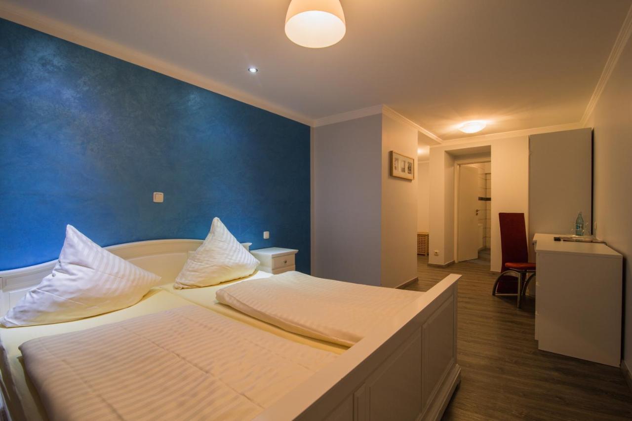 Hotel Am Markt Saarburg Luaran gambar