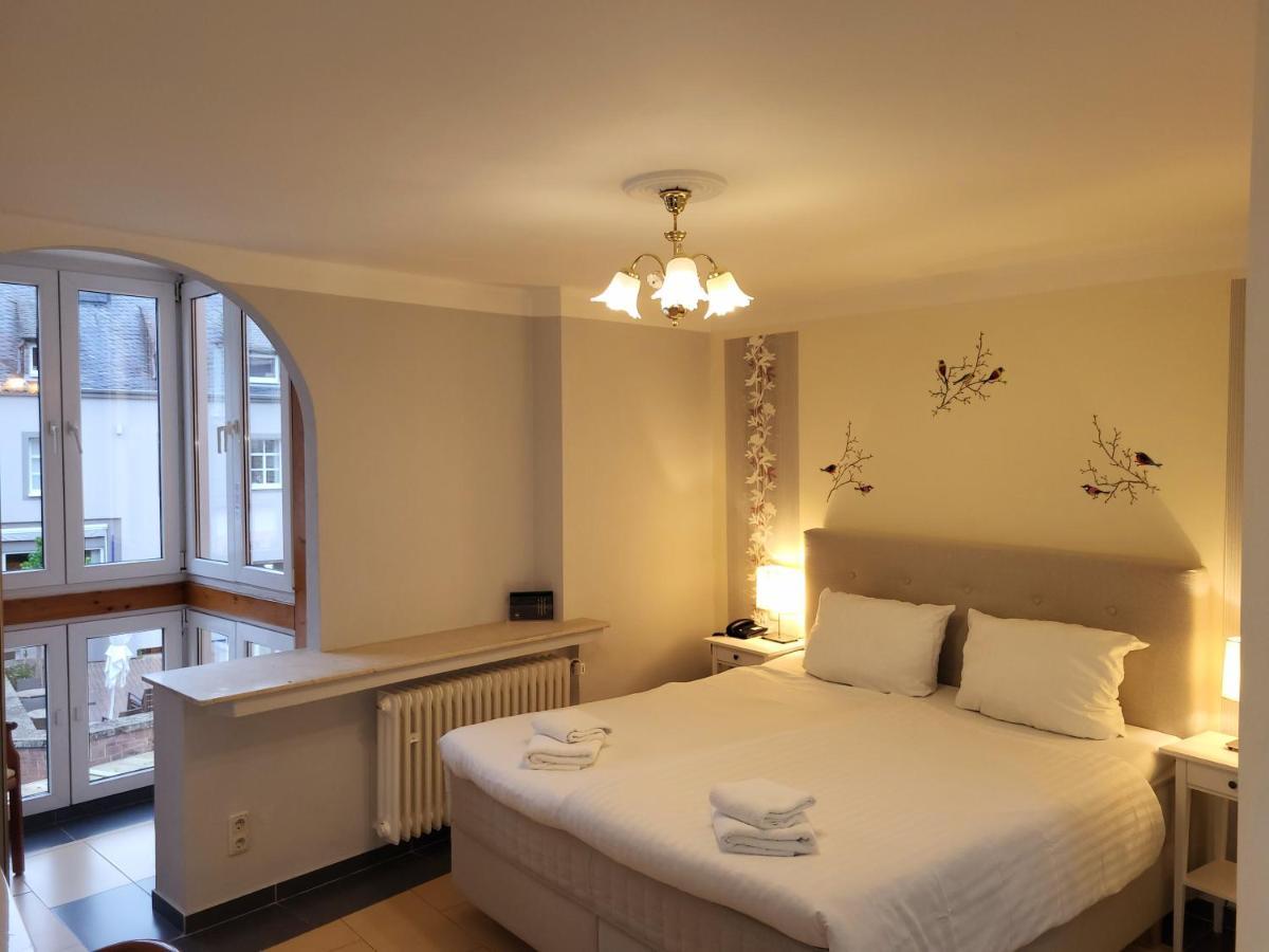 Hotel Am Markt Saarburg Luaran gambar