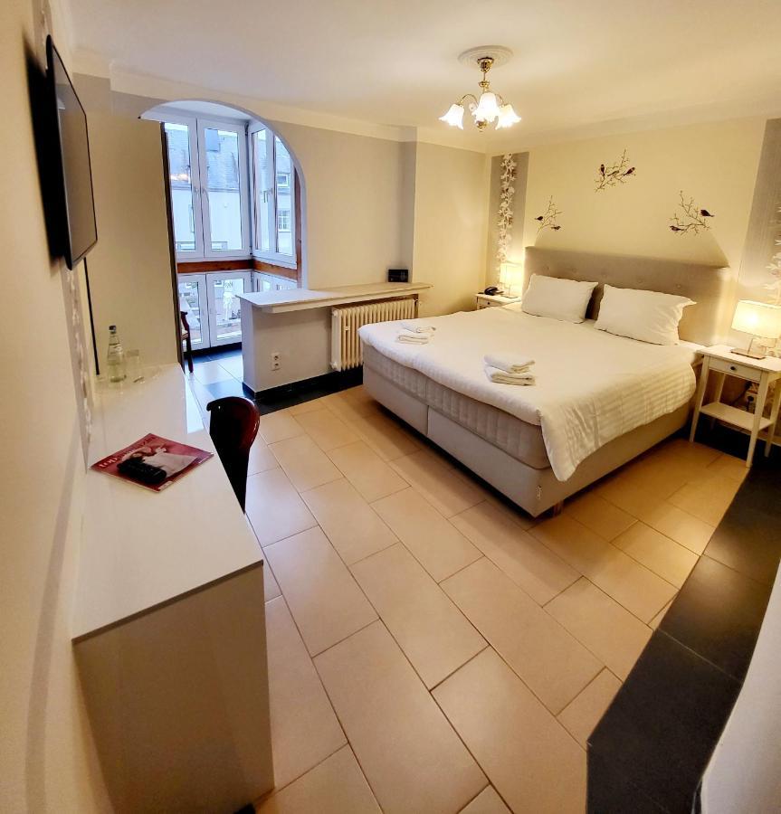 Hotel Am Markt Saarburg Luaran gambar